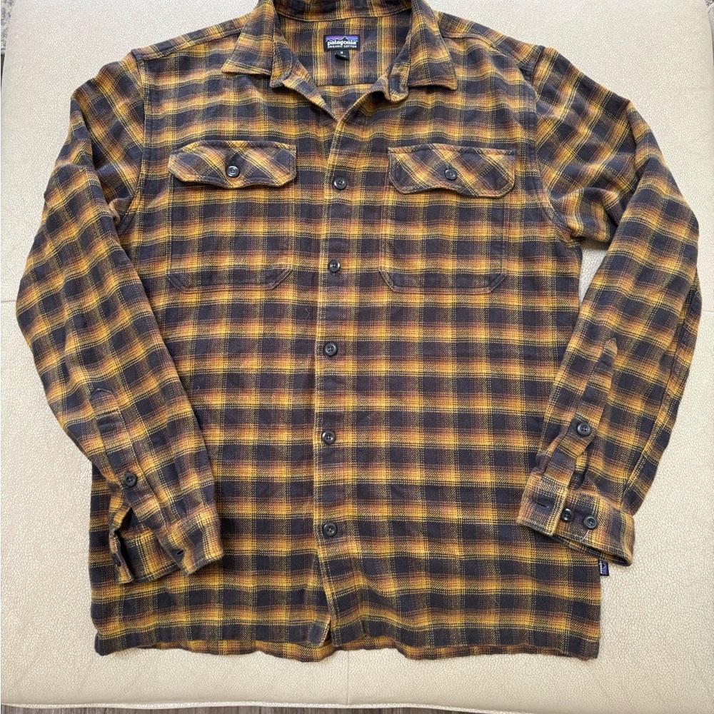 Patagonia Men’s Yellow & Brown Plaid Button-Down Shirt Jacket